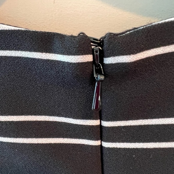 Hutch Stripe Eleanor Dress - Picture 10 of 15